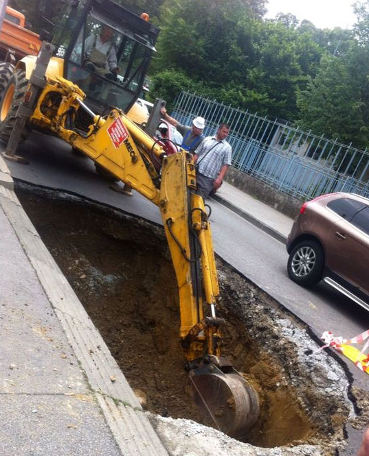 Na Lašćinskoj cesti započele pripreme za asfaltiranje