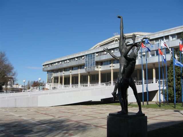 Završava sezona klizanja na klizalištu Dom sportova